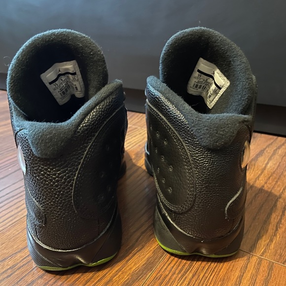 Air Jordan 13 Retro GS ‘Altitude’ 2017 - Picture 3 of 6